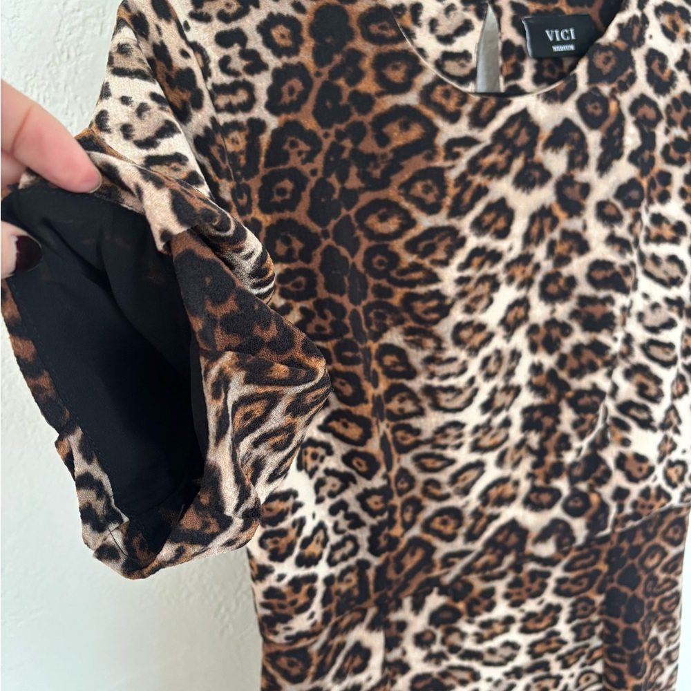 VICI Leopard Mini Dress Size Medium - Picture 8 of 8